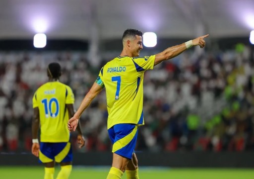 رونالدو يقود النصر للفوز على الاتفاق بثلاثية في الدوري السعودي