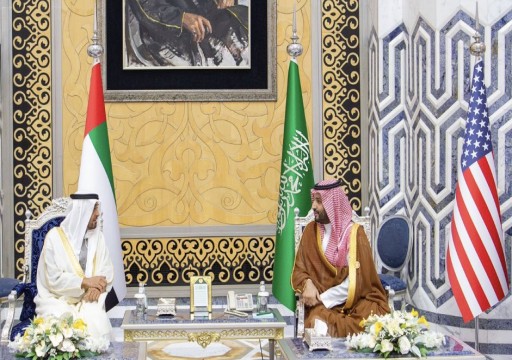 رئيس الدولة يصل إلى السعودية للمشاركة في قمة جدة