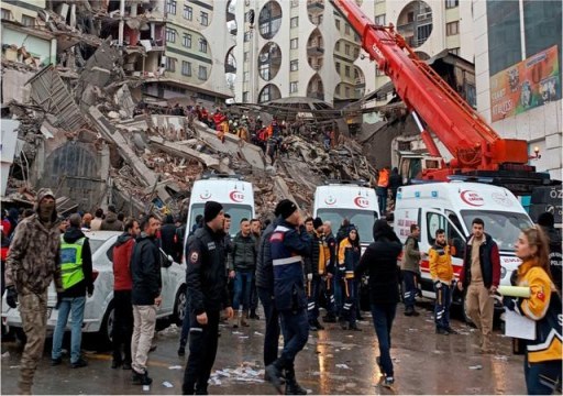 مستشفى ميداني وفريقا إنقاذ إماراتيين لمتضرري الزلزال في سوريا وتركيا