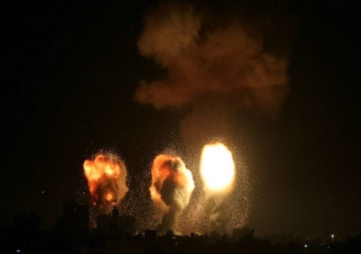 طائرات الاحتلال تقصف غزة بعد إطلاق صاروخ على منطقة حدودية