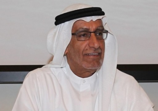 "عبدالخالق عبدالله": الإمارات تنسق مع السعودية لـ"سلامة الملاحة" بالبحر الأحمر