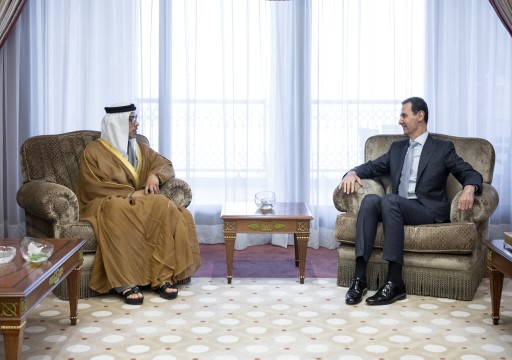 منصور بن زايد يلتقي "الأسد" على هامش قمة جدة