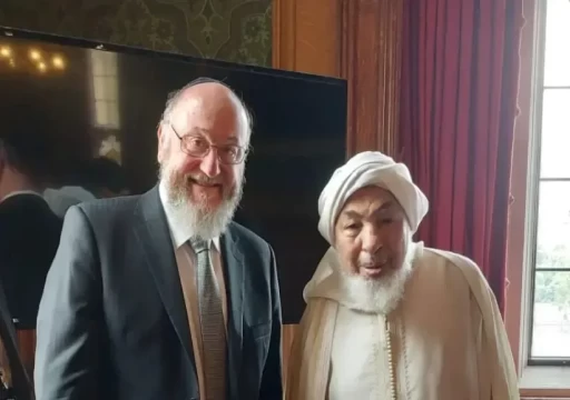 رئيس مجلس "الإمارات للإفتاء" يلتقي كبير حاخامات اليهود في بريطانيا