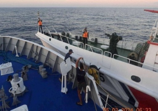 حادث تصادم بين سفينتين عسكريتين في بحر الصين الجنوبي