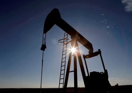 أسعار النفط تتعافى بعد تراجعها إثر رفع الفائدة الأميركية