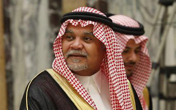 العاهل السعودي يعفي الأمير بندر بن سلطان من منصبه
