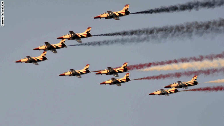 وصول تشكيلة من المقاتلات المصرية إلى البحرين