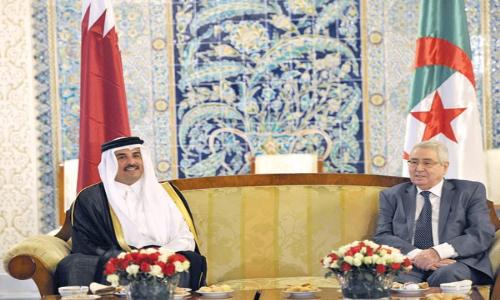 قطر والجزائر تبحثان علاقات التعاون بين البلدين