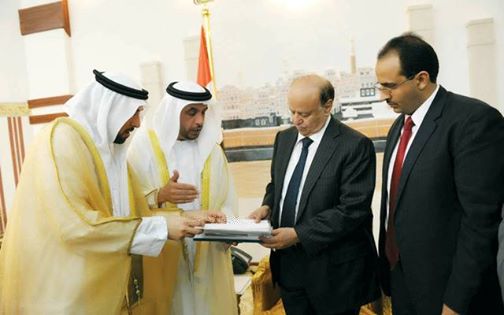 القدس العربي: تتناول سر علاقة الإمارات بالحوثيين 
