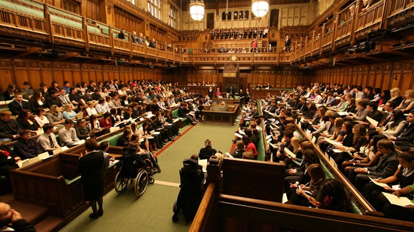 جلسة استماع للإخوان المسلمين بالبرلمان البريطاني الثلاثاء