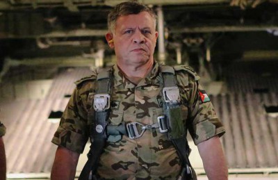 الأردن تنفي مشاركة الملك عبدالله الثاني بضربات جوية ضد داعش