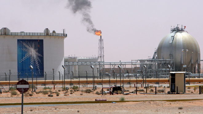 أسعار النفط تقفز 2% تحت تأثير توتر العلاقات السعودية الإيرانية