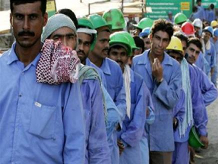 أوبزيرفر: الأمم المتحدة ستحقق في انتهاكات العمالة الأجنبية في الإمارات