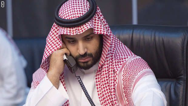 المونتيور: محمد بن سلمان نجح بما فشل فيه بندر بن سلطان